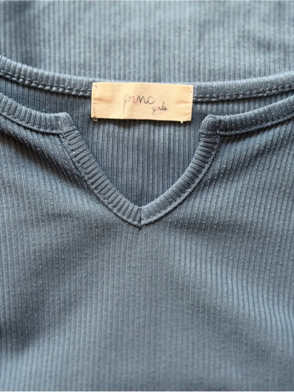 4/$25 Girls Ribbed  V-Neck Long Sleeve Top - Blue, White, Navy  Size 10/12